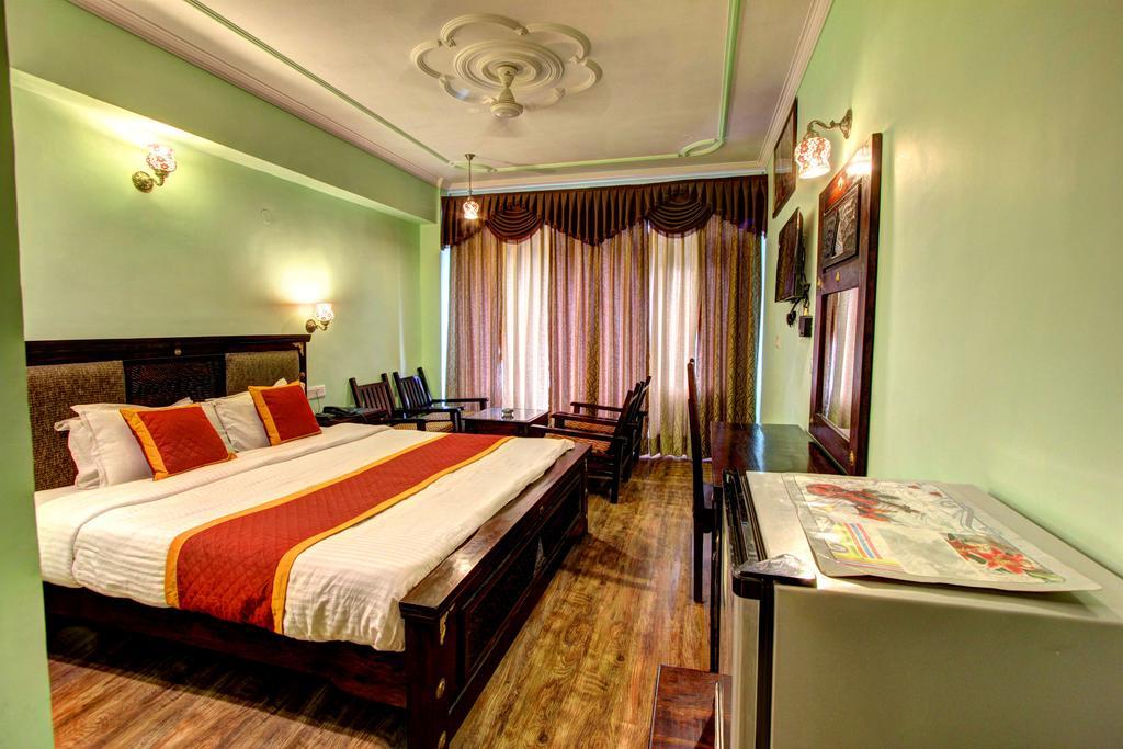 Hotel The Himachal Inn Manāli Eksteriør bilde
